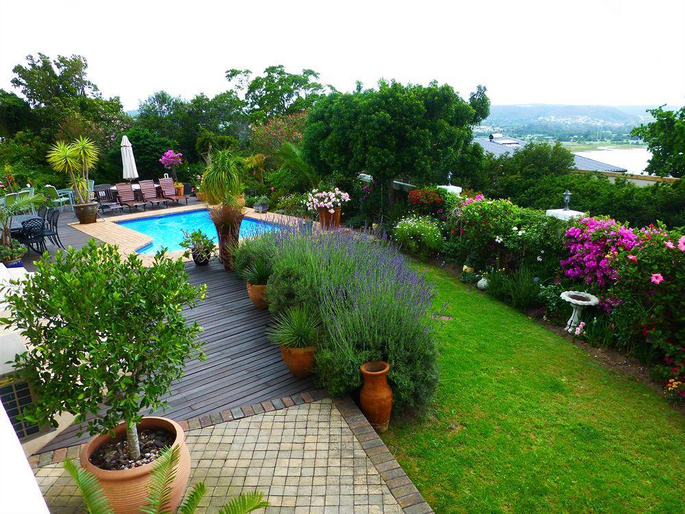 Candlewood Lodge Книсна Екстериор снимка