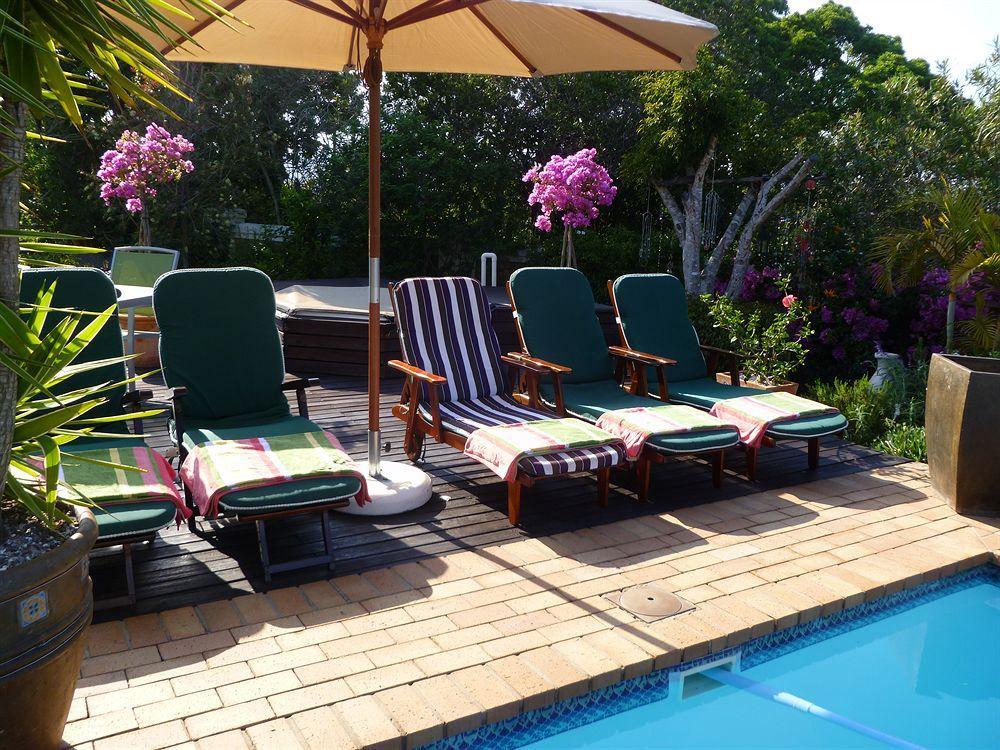 Candlewood Lodge Книсна Екстериор снимка