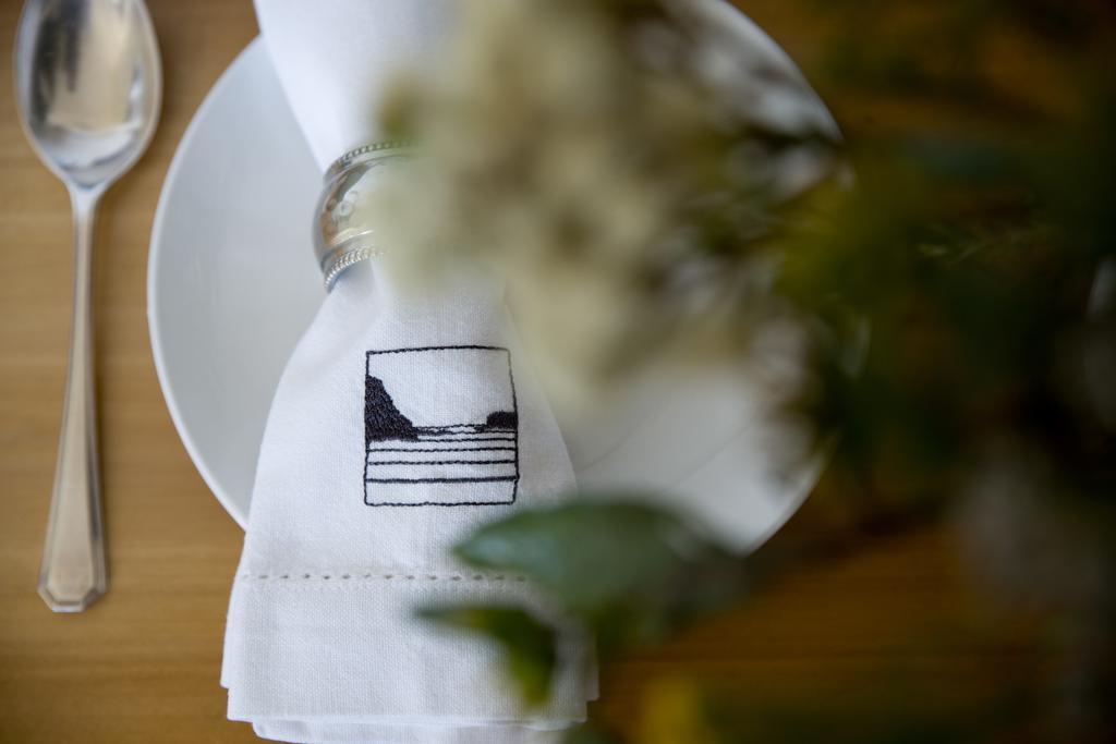 Candlewood Lodge Книсна Екстериор снимка